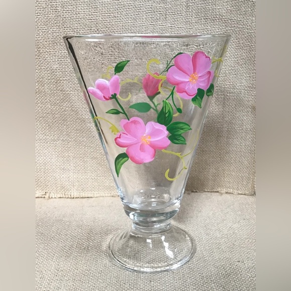 Vintage Floral Glass Fan Pedestal Vase Hand Painted Pink Flowers Cottage Core - Picture 1 of 7